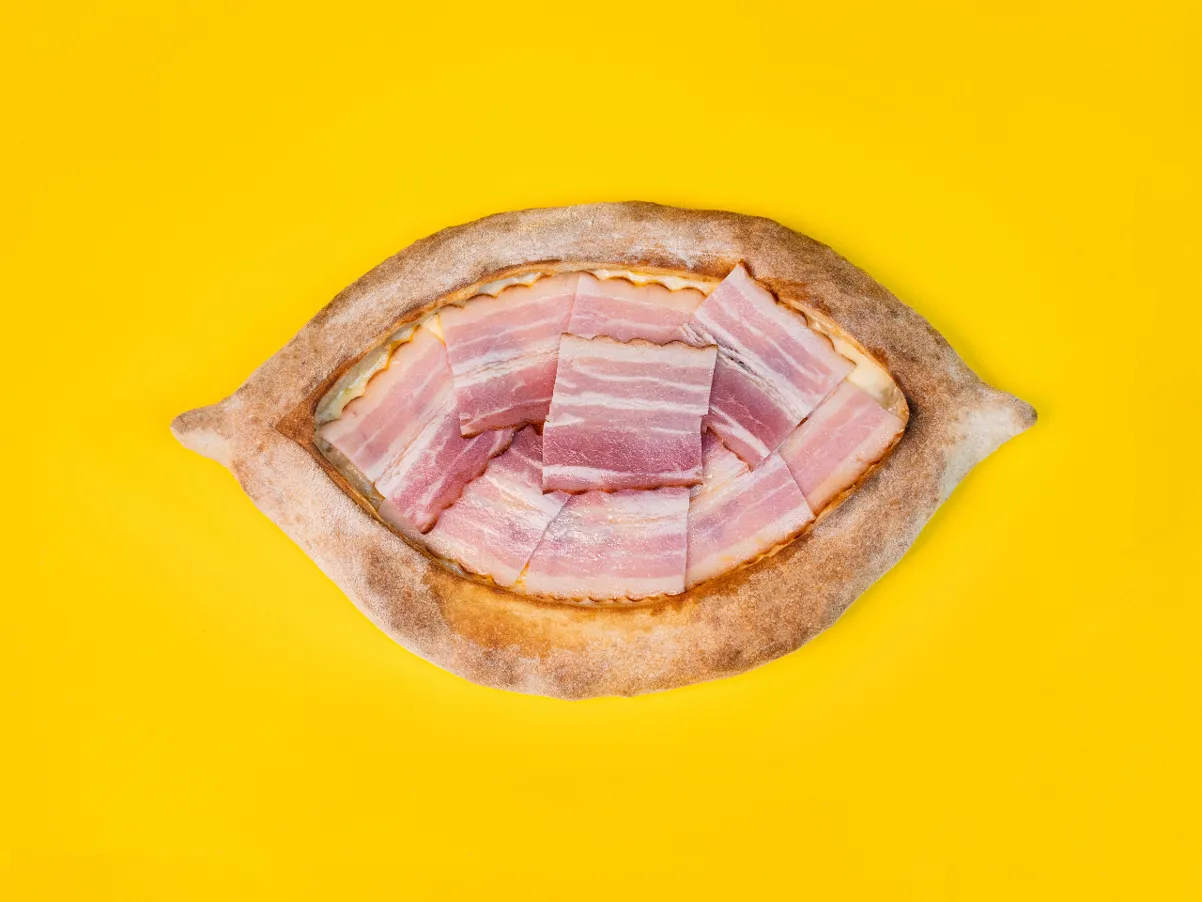 Хачапури с беконом